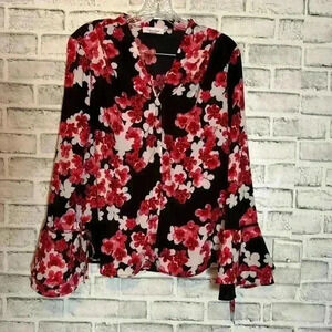 Calvin Kline blouse size small petal style sleeves with ties red black floral‎